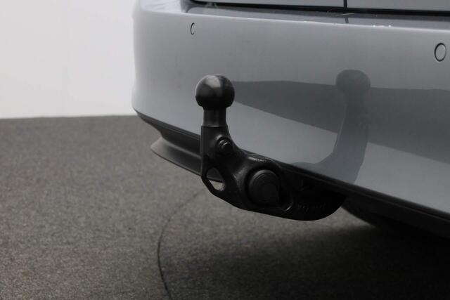 Volkswagen ID. Buzz Cargo 77 kWh 204 pk Volkswagen ID. Buzz Cargo 77 kWh 204PK | Trekhaak | 3-zits | Stoelverwarming | Camera | Standkachel | ACC | Apple Carplay / Android Auto