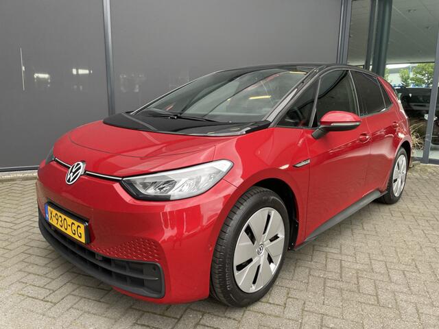 Volkswagen ID.3 Pro Advantage 58 kWh NIEUW! Automaat - Cruise control - Airco - Parkeersensoren - achteruitrijcamera - navigatie - Multifunctioneel stuurwiel