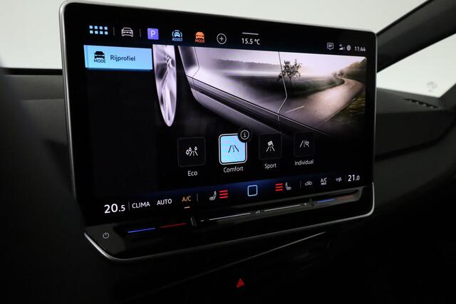 Volkswagen ID.3 Pro S 77 kWh 150 kW / 204 pk | LED | Stoelverwarming | ACC | 20 inch