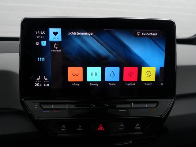 Volkswagen ID.3 First Plus 58 kWh Aut- Stuur/Stoelverwarming, CarPlay, Sfeerverlichting, Ada Cruise, Standkachel, Xenon led, Dynamic Select