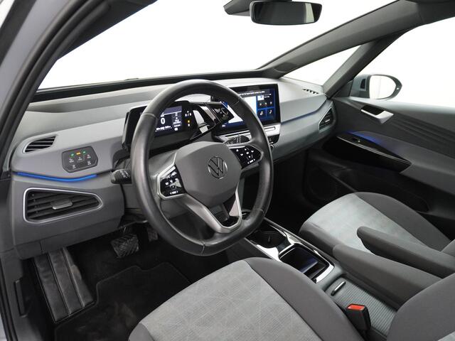 Volkswagen ID.3 Pro 58kWh Apple Carplay Android Auto HUD 360°Camera Adap.Cruise Stoelverwarming Keyless Advanced Matrix led-koplampen Multimedia Pakket Plus Comfort Pakket Design Pakket Lmv 19" Rijstrooksensor Matrix Led Dynamisch Sproeiers Verwarmd Verwarmbaar Stuur Ass