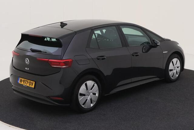 Volkswagen ID.3 Life 58 kWh / Navigatie / Parkeersensoren / Stoelverwarming / Parkeer sensoren