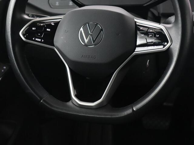 Volkswagen ID.3 Life 58 kWh | Carplay | Sfeerverlichting | Cruise Control | Stoelverwarming | Stuurverwarming | Parkeersensor | Navigatie | Climate controle