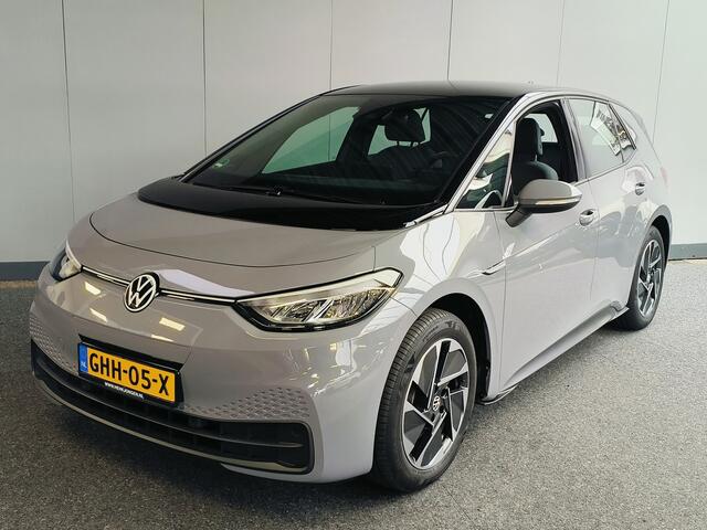 Volkswagen ID.3 Pure 45 kWh uit 2022 Rijklaar + 12 maanden Bovag-garantie Henk Jongen Auto's in Helmond, al 50 jaar service zoals 't hoort!