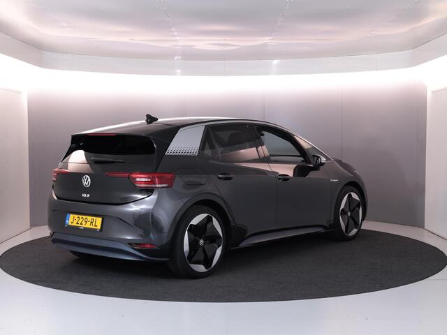 Volkswagen ID.3 First Max 58 kWh 204pk | Navigatie | Parkeersensoren | Keyless | Led Matrix | Camera | Electr.verstelbare voorstoelen