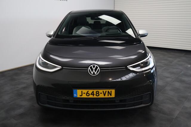Volkswagen ID.3 First Max 58 kWh | Panoramadak | Matrix LED | Trekhaak