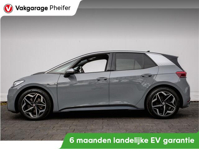 Volkswagen ID.3 First Plus 58 kWh Camera/ Stoel-stuurverwarming/ Full led/ Navigatie/ Carplay/ 19" Lmv