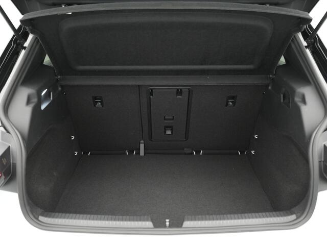 Volkswagen ID.3 First Plus 58 kWh 204pk Navigatie Camera Acc Stoelverwarming Carplay 049