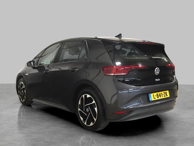 Volkswagen ID.3 Life 58 kWh | Apple Carplay | Stoelverwarming | 18"LM | ACC | All-season