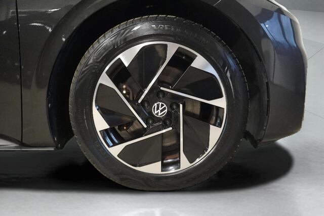 Volkswagen ID.3 Life 58 kWh | Apple Carplay | Stoelverwarming | 18"LM | ACC | All-season