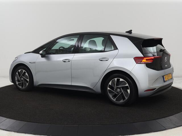 Volkswagen ID.3 Life 58 kWh | Stoel & stuurverwarming | Carplay | Adaptive cruise | Navigatie | Full LED | Parkeerhulp | DAB | Climate control