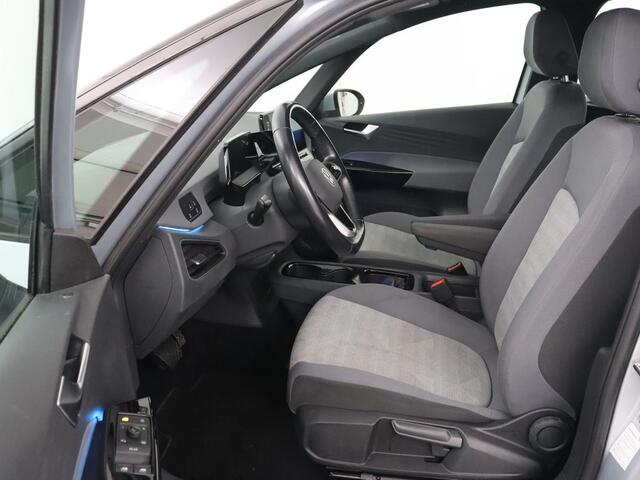 Volkswagen ID.3 Life 58 kWh | Stoel & stuurverwarming | Carplay | Adaptive cruise | Navigatie | Full LED | Parkeerhulp | DAB | Climate control