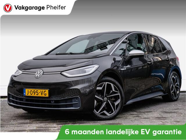 Volkswagen ID.3 First Plus 58 kWh Trekhaak/ Camera/ Stoel-stuurverwarming/ Full led/ Navigatie/ Carplay/ 19" Lmv