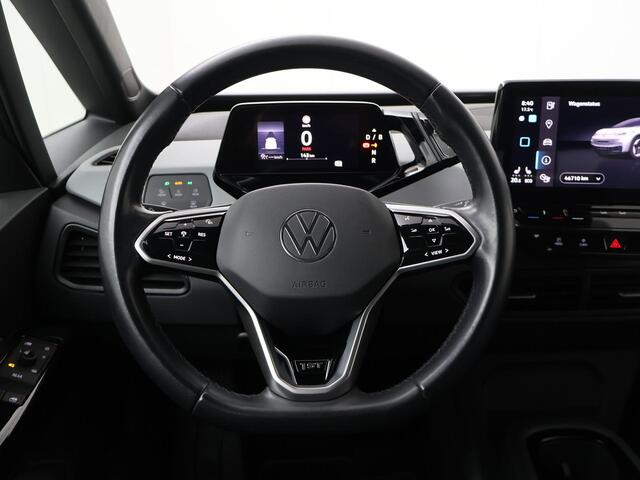 Volkswagen ID.3 First Plus 58 kWh | 204 PK | Automaat | Multifunctioneel stuurwiel | Stoelverwarming | Achteruitrij camera |