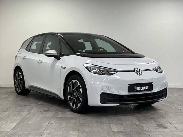 Volkswagen ID.3 First 58 kWh | TREKHAAK | ACC | STOEL/STUUR VERWARMING |