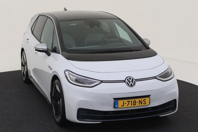 Volkswagen ID.3 First Max 58 kWh 204pk / Panoramadak / LED / Navigatie / Camera / 19" LMV