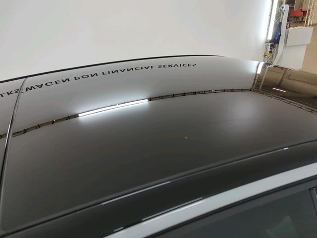 Volkswagen ID.3 First Max 58 kWh 204pk / Panoramadak / LED / Navigatie / Camera / 19" LMV