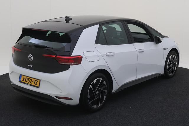 Volkswagen ID.3 First 58 kWh 204pk / Navigatie / PDC/ 18" LMV