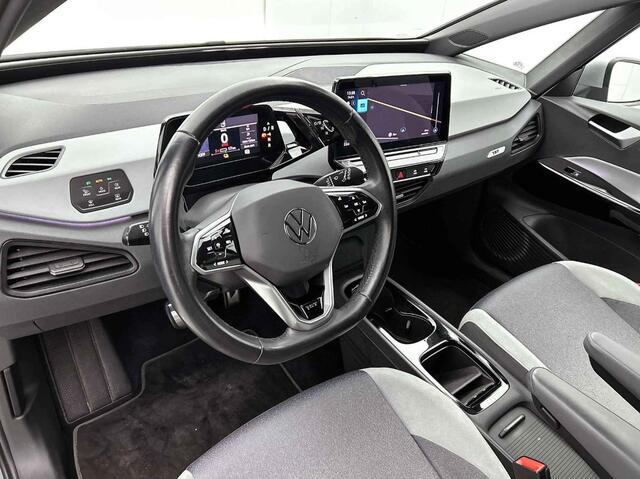 Volkswagen ID.3 First Plus 58 kWh | Stoelverwarming | Stuurverwarming | Camera | Adaptive Cruise Control | Navigatie | Standkachel | Keyless | Parkeersensoren | LED | Apple Carplay | BTW |