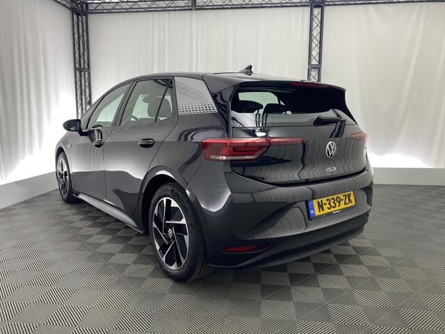 Volkswagen ID.3 First 58 kWh Automaat | Apple Carplay | Adaptive Cruise | Navi | Winter Pack |