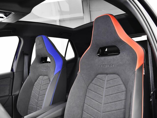 Volkswagen ID.3 GTX Limited Edition 79 kWh accu, 326 PK · Achteruitrijcamera · Draadloze telefoonlader · Sfeerverlichting · Prijs is inclusief inruilpremie ·