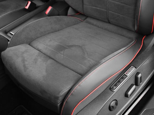 Volkswagen ID.3 GTX Limited Edition 79 kWh accu, 326 PK · Achteruitrijcamera · Draadloze telefoonlader · Sfeerverlichting · Prijs is inclusief inruilpremie ·