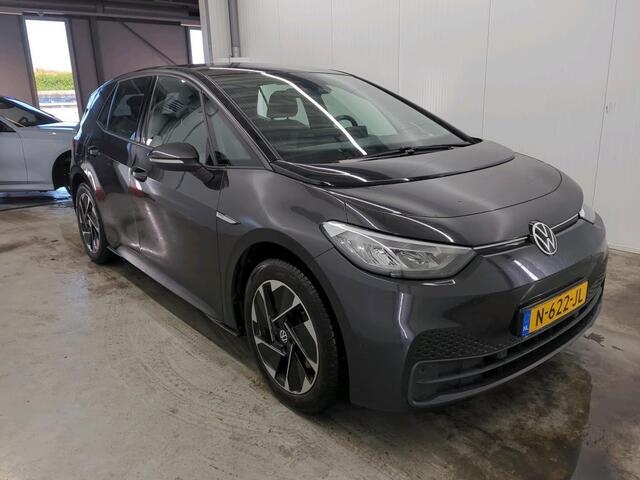 Volkswagen ID.3 Pro 58 kWh Airco ECC Navi Carplay PDC VA + Camera 18" LM Velgen Adaptive Cruise Control Full LED