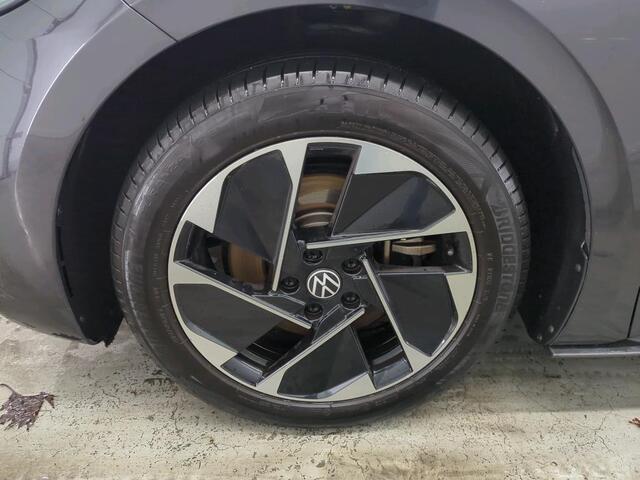 Volkswagen ID.3 Pro 58 kWh Airco ECC Navi Carplay PDC VA + Camera 18" LM Velgen Adaptive Cruise Control Full LED