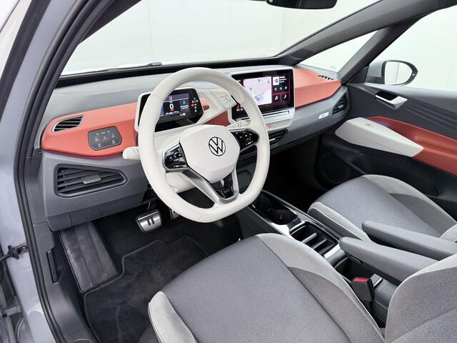 Volkswagen ID.3 First Plus 58kWh Apple Carplay Android Auto Adap.Cruise Lmv 19" Navi Camera Pdc Stoel+Stuurverwarming Keyless Advanced Matrix Led + Dynamisch Led Achterlicht en Isofix DAB Privacy Glas Rijstrooksensor SOH 89% Origineel Nederlandse Auto