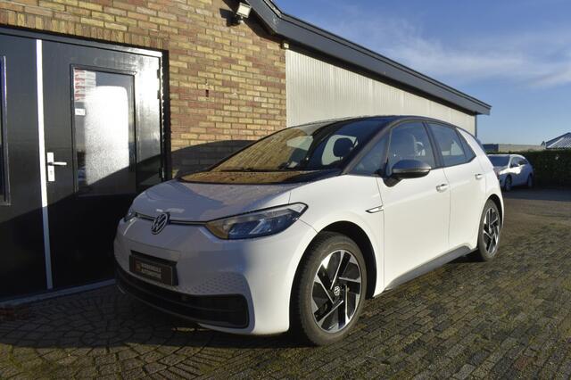 Volkswagen ID.3 FIRST 58 KWH, ACC, Apple Carplay, Navi