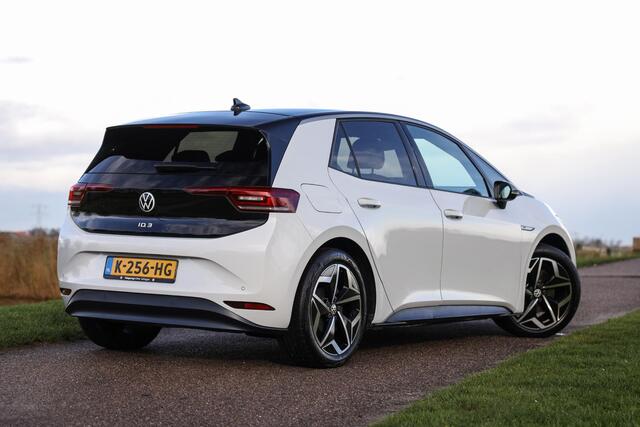 Volkswagen ID.3 First Plus 58 kWh ? IQ-LED ? ACC ? 19 inch