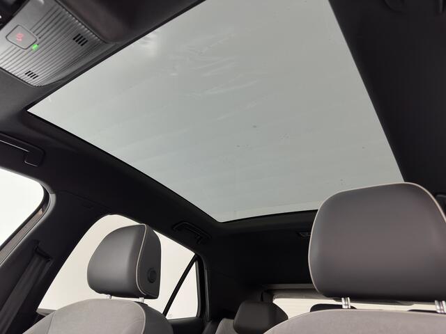 Volkswagen ID.3 First Max 58 kWh [ 3-Fase ] {SOH-91%} (INCL.BTW) *PANO | HEAD-UP | ADAPTIVE-CRUISE | FULL-LED | BLIND-SPOT | CAMERA | KEYLESS | MICROFIBRE | AMBIENT-LIGHT | NAVI-FULLMAP | DAB+ | ECC | PDC | HEATED-SPORTSEATS | DIGI-COCKPIT | 20