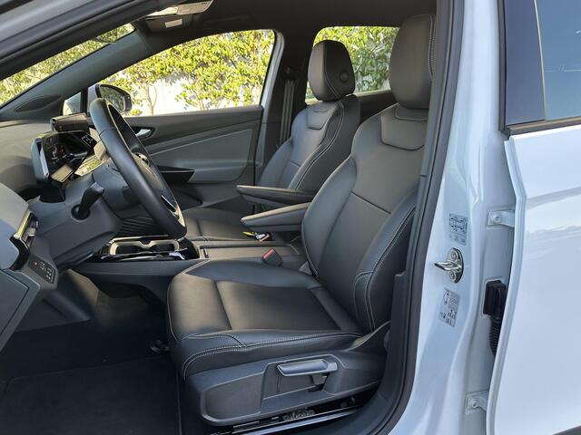 Volkswagen ID.4 52kwh Pure // Leder