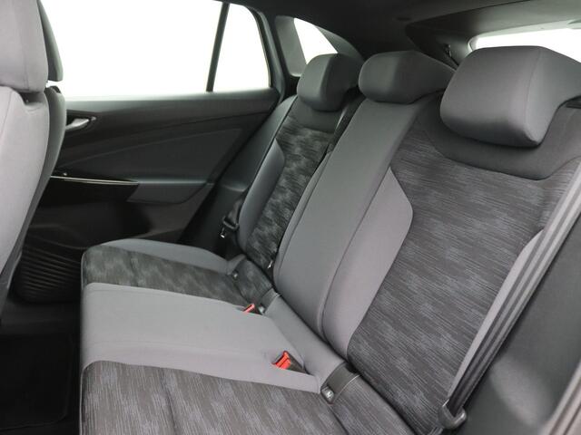 Volkswagen ID.4 Limited Edition 52 kWh 170PK Aut. SOH 93%, Warmtepomp, Voorruitverwarming, Keyless, PDC voor en achter, Stuur-Stoelverwarming, 19" LM Velgen