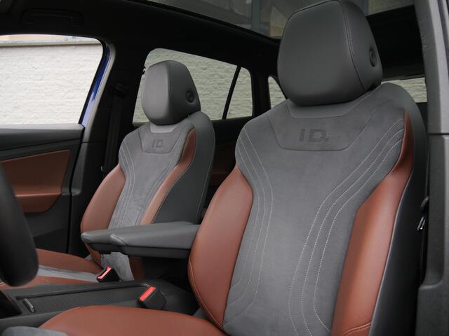 Volkswagen ID.4 1ST MAX77kWh/ PANORAMADAK/ 360°CAMERA/ ELEKT. KLEP/ HEAD-UP/ ERGO STOELEN