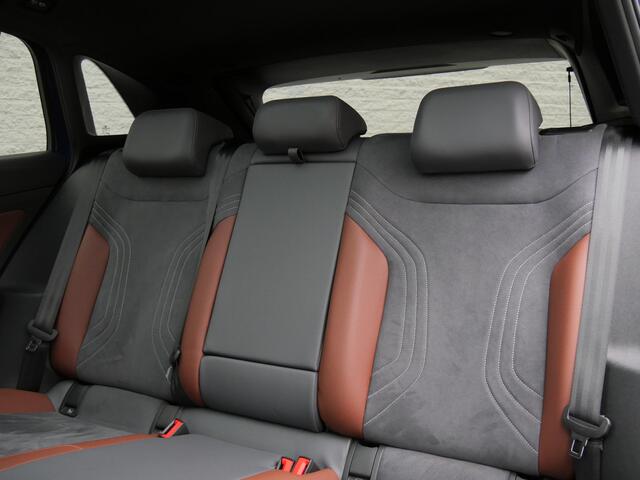 Volkswagen ID.4 1ST MAX77kWh/ PANORAMADAK/ 360°CAMERA/ ELEKT. KLEP/ HEAD-UP/ ERGO STOELEN