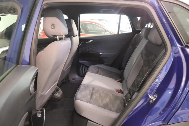 Volkswagen ID.4 City 52 kWh | Navigatie | Parkeersensoren | Stuur & stoel verwarming | LED koplampen | Smartphone intergratie | Climate control |