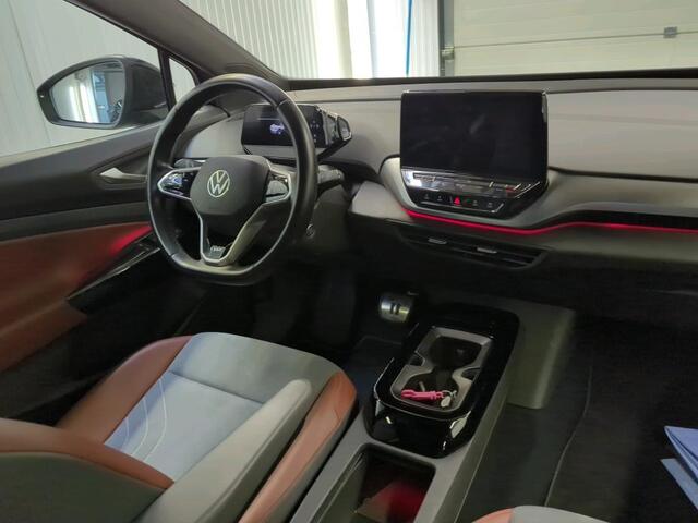 Volkswagen ID.4 First 77 kWh | Trekhaak | Camera | Carplay | Navi |