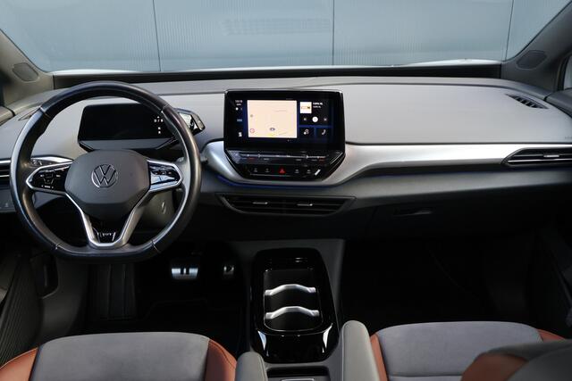 Volkswagen ID.4 First 77 kWh 94% soh! | Trekhaak | Camera | Warmtepomp | Leer / Alcantara | Stoel- Stuurverwarming | 20 Inch