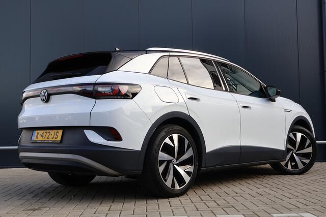 Volkswagen ID.4 First 77 kWh 94% soh! | Trekhaak | Camera | Warmtepomp | Leer / Alcantara | Stoel- Stuurverwarming | 20 Inch