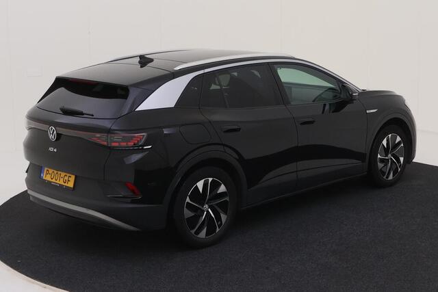 Volkswagen ID.4 Pro 77 kWh / Panoramadak / Navigatie / App connect / Camera / Parkeersensoren V+A / Stoel+stuur verwarming /
