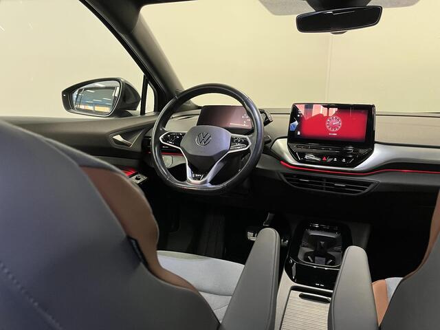 Volkswagen ID.4 First 77 kWh | Trekhaak | Stoelverwarming | Camera |