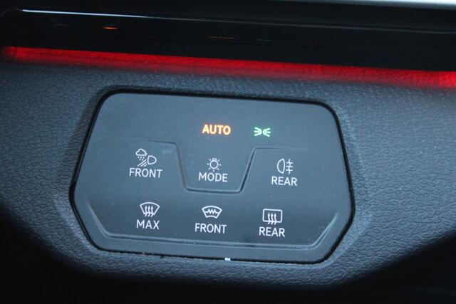 Volkswagen ID.4 Tech 77 kWh SOh 91% PANO CAMERA MASSAGE 126000KM!!!