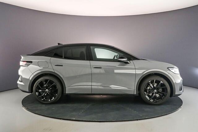 Volkswagen ID.5 Pro Business 286pk Automaat Black Edition, Trekhaak, Adaptive cruise control, Elektrische achterklep, LED matrix koplampen, Navigatie, Stuurwiel verwarmd, Achteruitrijcamera