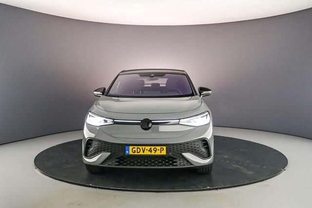 Volkswagen ID.5 Pro Business 286pk Automaat Black Edition, Trekhaak, Adaptive cruise control, Elektrische achterklep, LED matrix koplampen, Navigatie, Stuurwiel verwarmd, Achteruitrijcamera
