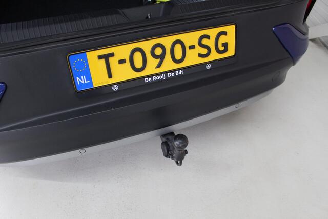Volkswagen ID.5 Pro Business 77 kWh Navigatie | 19" Hamar velgen | Trekhaak | H.U.D.