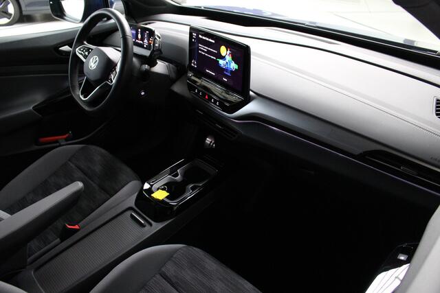 Volkswagen ID.5 Pro Business 77 kWh Navigatie | 19" Hamar velgen | Trekhaak | H.U.D.