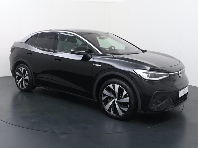 Volkswagen ID.5 Pro 77 kWh | 204 PK | SoH 95% | Matrix LED koplampen | 20" LM velgen | Navigatiesysteem | Voorstoelen verwarmd |