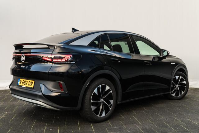 Volkswagen ID.5 Pro 77 kWh | IQ.Light | 93% SoH | Camera | Adap. Cruise | PDC | Stoelverwarming | Stuurverwarming | Carplay