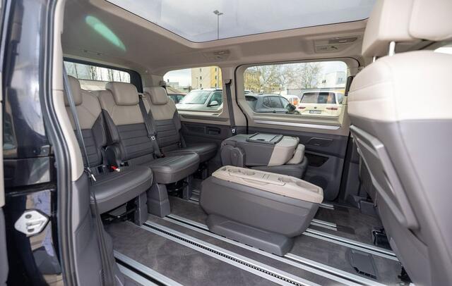Volkswagen MULTIVAN 1.4 eHybrid L2H1 ACC DCC Leder Stoelkoeling Panoramadak Head-Up Trekhaak Standkachel
